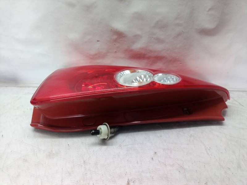 Recambio de piloto trasero izquierdo para mazda 5 berl. (cr) 2.0 crtd sportive (105kw) referencia OEM IAM   