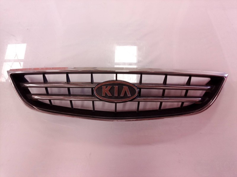 Recambio de rejilla delantera para kia carens 2.0 crdi lx monovolumen referencia OEM IAM OK2EF50710 OK2EF50710 OK2EF50710