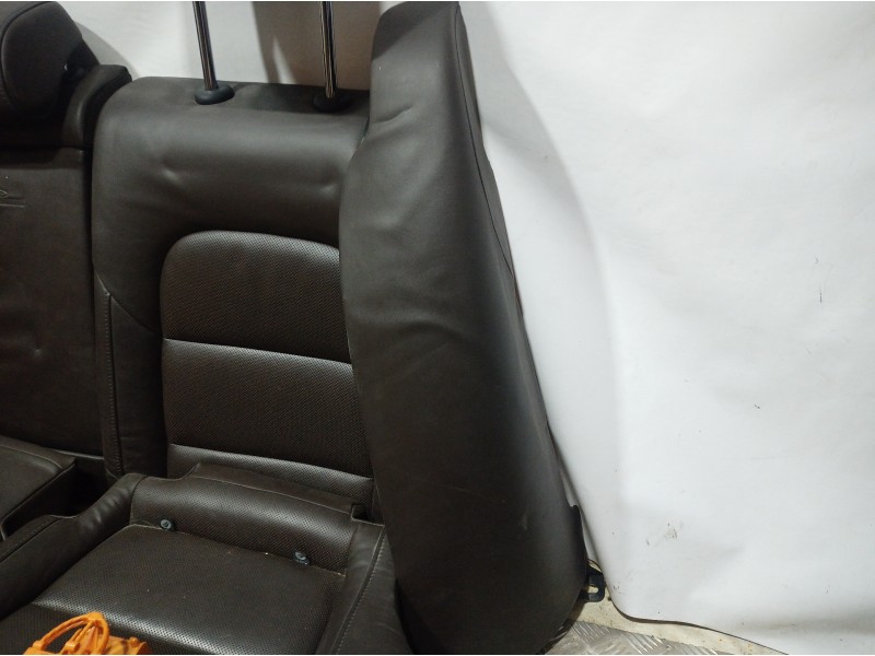Recambio de juego asientos completo para skoda suberb (3t4) exclusive 4x4 referencia OEM IAM   