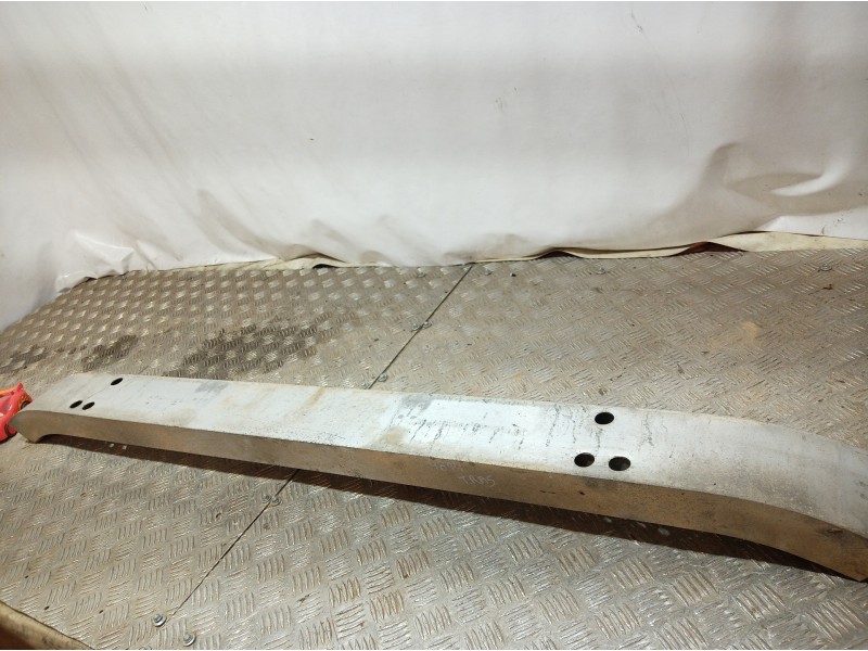 Recambio de refuerzo paragolpes trasero para lexus ls400 (ucf20) básico (ucf 20) referencia OEM IAM   