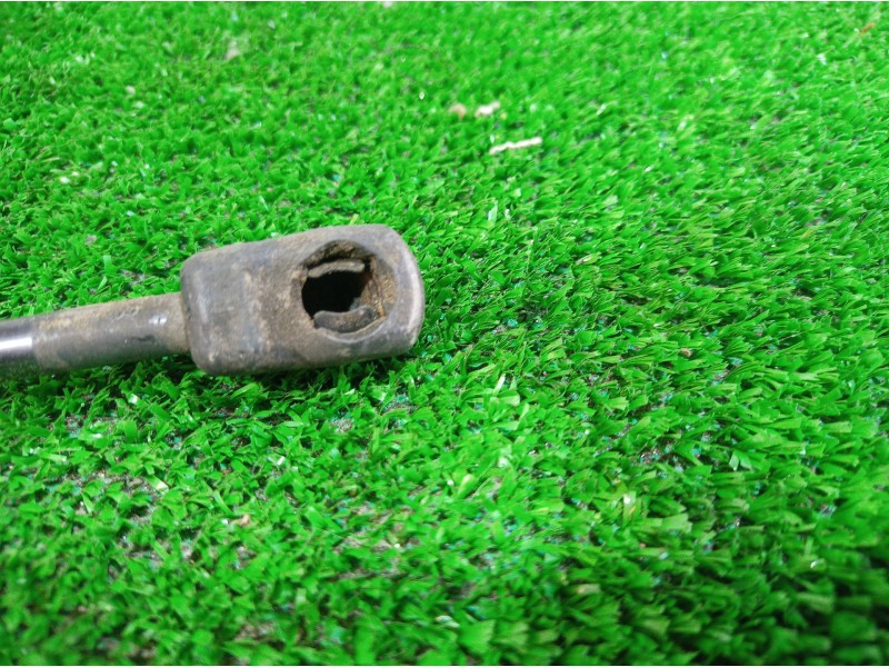 Recambio de amortiguadores capo para volkswagen passat lim. (362) exclusive bluemotion referencia OEM IAM 3AA823359 3AA823359 3A