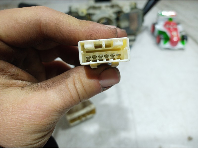 Recambio de mando multifuncion para ssangyong rexton 270 xdi limited referencia OEM IAM 8592008150 8592008150 8592008150