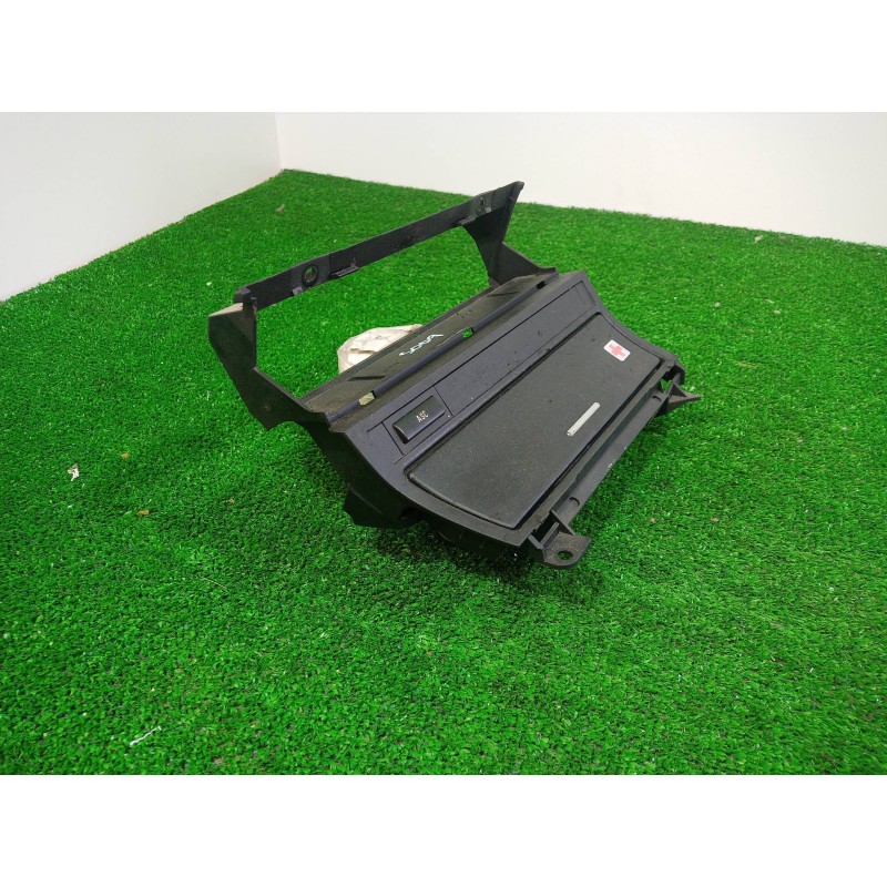 Recambio de cenicero para bmw serie 3 coupe (e46) 2.0 16v cat referencia OEM IAM 307090100 307090100 307090100