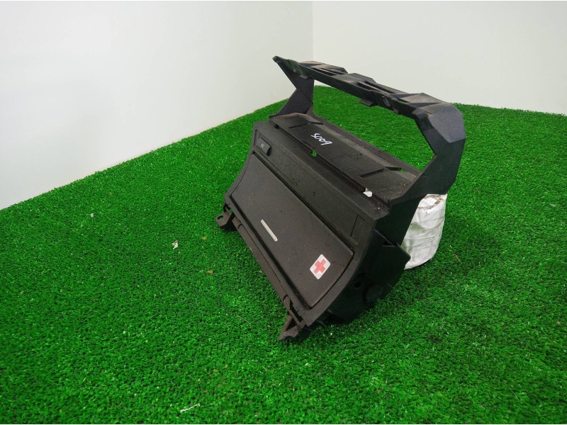 Recambio de cenicero para bmw serie 3 coupe (e46) 2.0 16v cat referencia OEM IAM 307090100 307090100 307090100