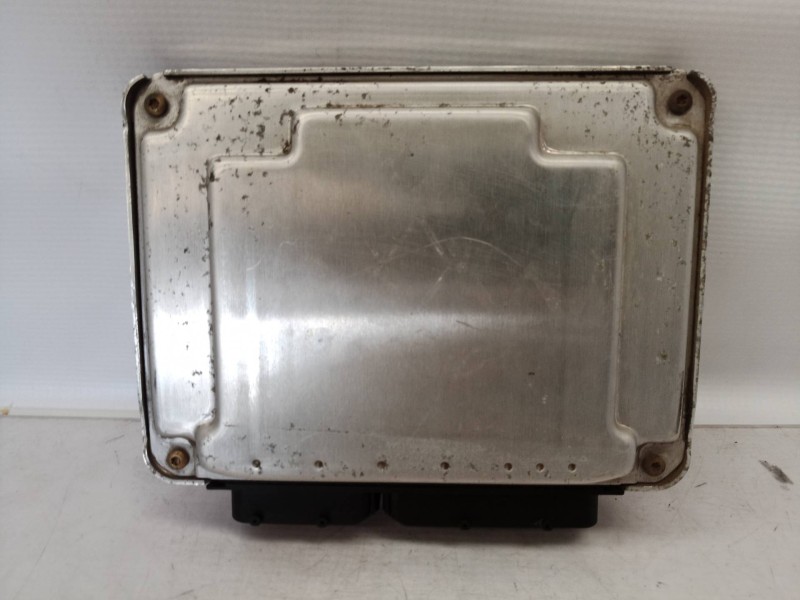 Recambio de centralita motor uce para seat ibiza (6l1) stella referencia OEM IAM 038906012EM 038906012EM 0281010690