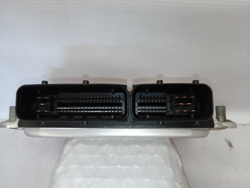 Recambio de centralita motor uce para seat ibiza (6l1) stella referencia OEM IAM 038906012EM 038906012EM 0281010690