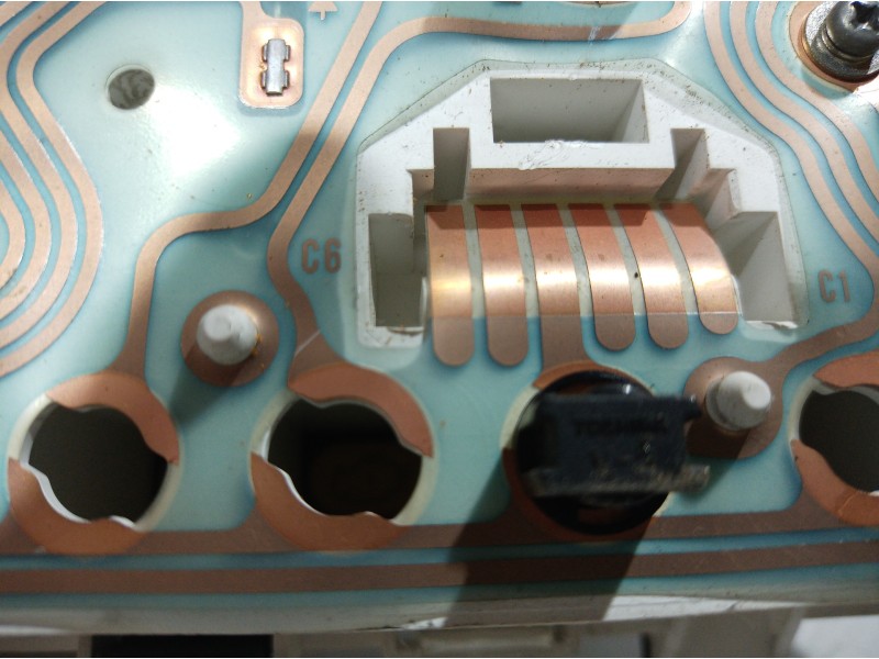 Recambio de cuadro instrumentos para mg serie 25 (rf) 1.4 16v cat referencia OEM IAM 431658A 431658A 431658