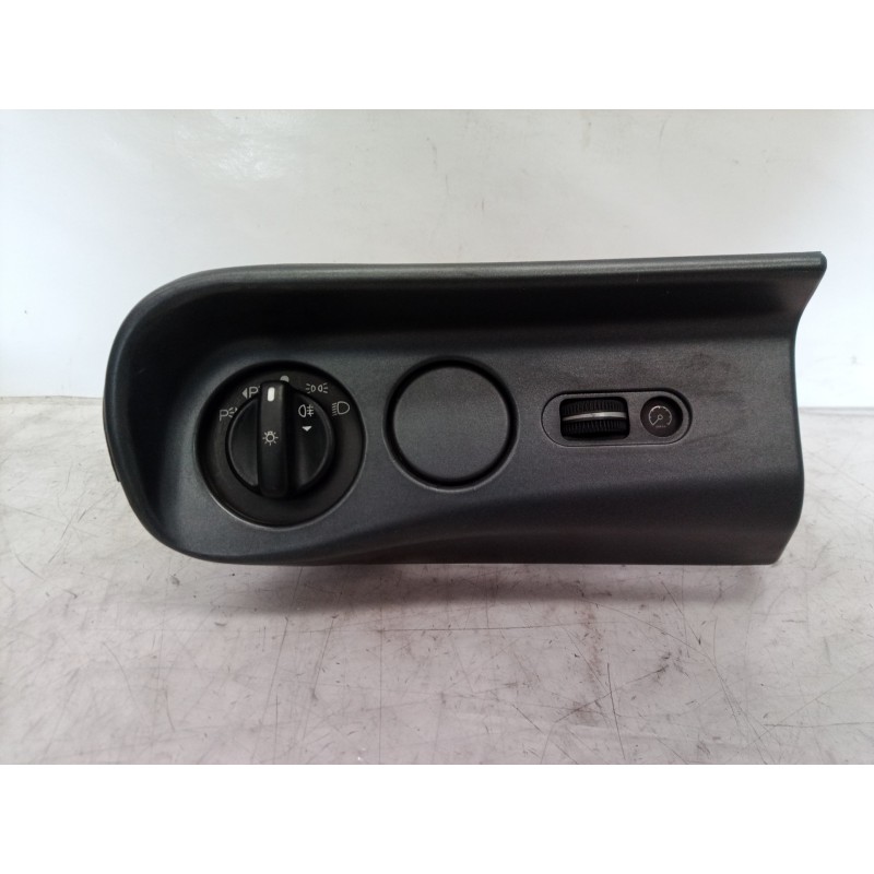 Recambio de mando luces para ford mondeo berlina/familiar (fd) clx berlina referencia OEM IAM 93BB13K196 93BB13K196 93BB13K196