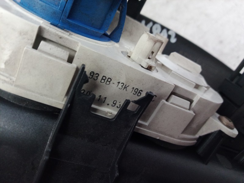 Recambio de mando luces para ford mondeo berlina/familiar (fd) clx berlina referencia OEM IAM 93BB13K196 93BB13K196 93BB13K196