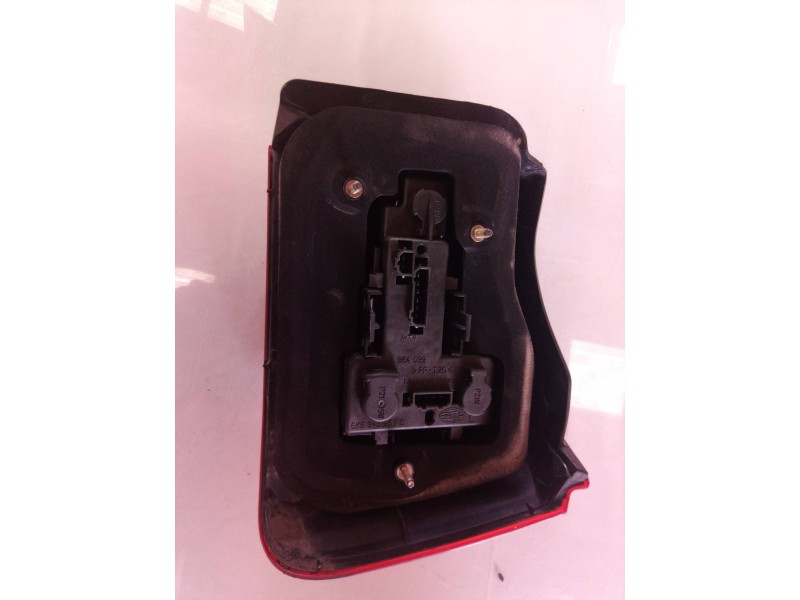Recambio de piloto trasero izquierdo para seat ibiza (6k1) select referencia OEM IAM 6K6945257C 6K6945257C 6K6945257C