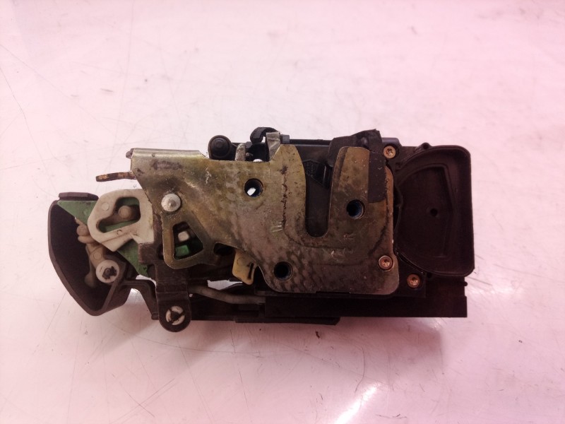 Recambio de cerradura puerta delantera derecha para opel frontera b limited referencia OEM IAM   