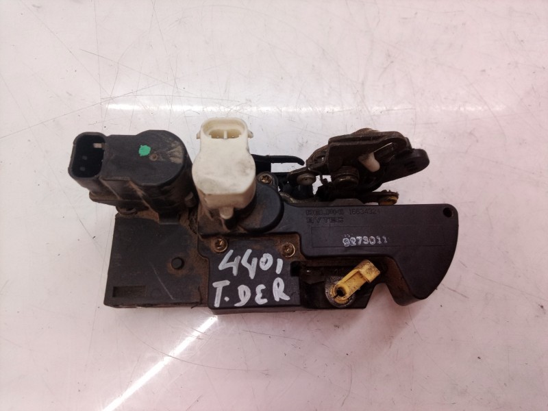 Recambio de cerradura puerta trasera derecha para opel frontera b limited referencia OEM IAM   