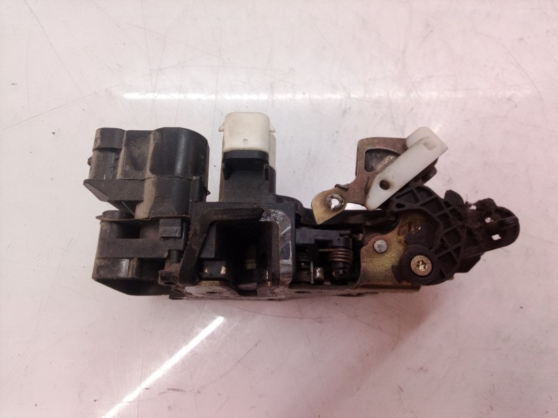 Recambio de cerradura puerta trasera izquierda para opel frontera b limited referencia OEM IAM   