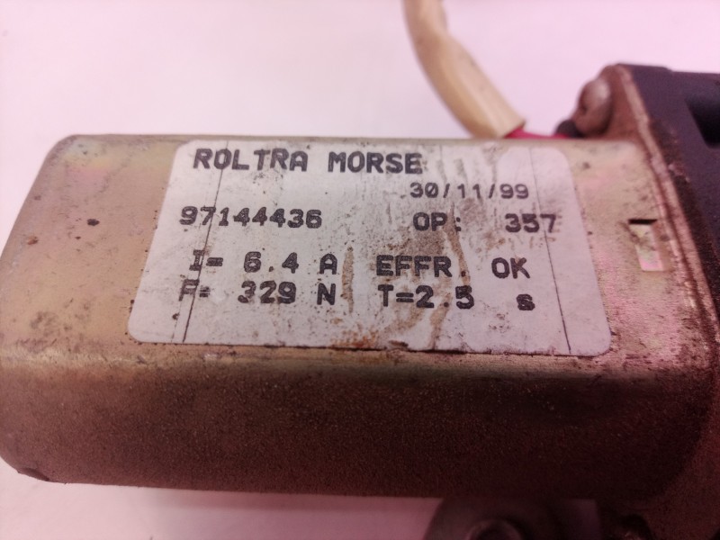 Recambio de elevalunas delantero derecho para opel frontera b limited referencia OEM IAM 97144436 97144436 97144436