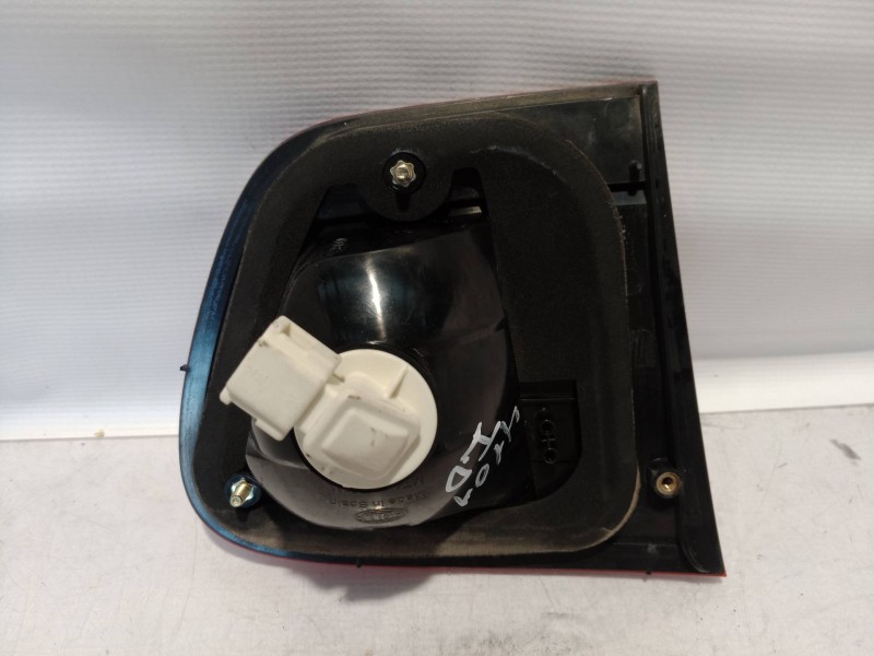 Recambio de piloto trasero derecho interior para seat ibiza (6k1) select referencia OEM IAM   