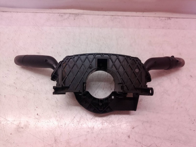 Recambio de mando multifuncion para mazda 2 berlina (dy) 1.2 active (55kw) referencia OEM IAM 01442520 01442520 01442520