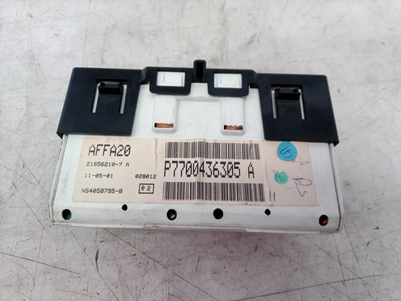 Recambio de pantalla multifuncion para renault kangoo (f/kc0) referencia OEM IAM P7700436305 P7700436305 P7700436305