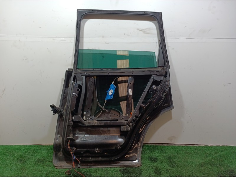 Recambio de puerta trasera derecha para volkswagen touareg (7la) tdi v6 referencia OEM IAM   