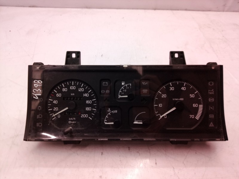 Recambio de cuadro instrumentos para renault clio i fase i+ii (b/c57) 1.2 alize referencia OEM IAM 19351601 19351601 19351698