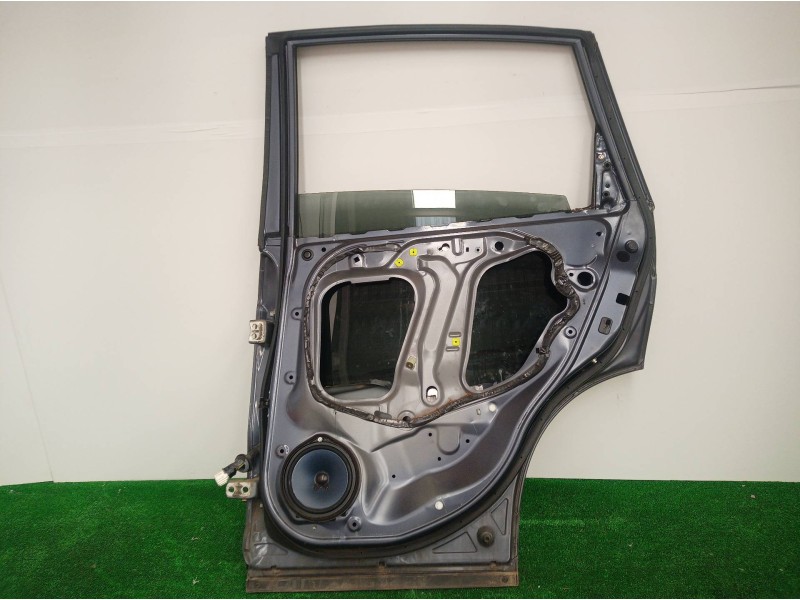 Recambio de puerta trasera derecha para honda cr-v (re) executive referencia OEM IAM   
