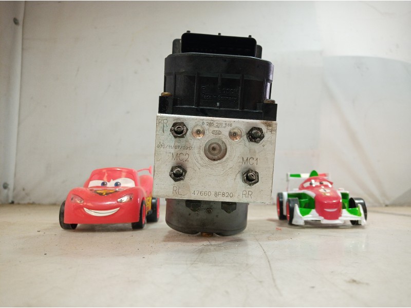 Recambio de abs para nissan primera berlina (p11) referencia OEM IAM 476608F820 476608F820 476608F820