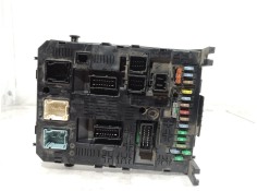 Recambio de caja reles / fusibles para peugeot 407 sport referencia OEM IAM 21676159 21676159 21676159
