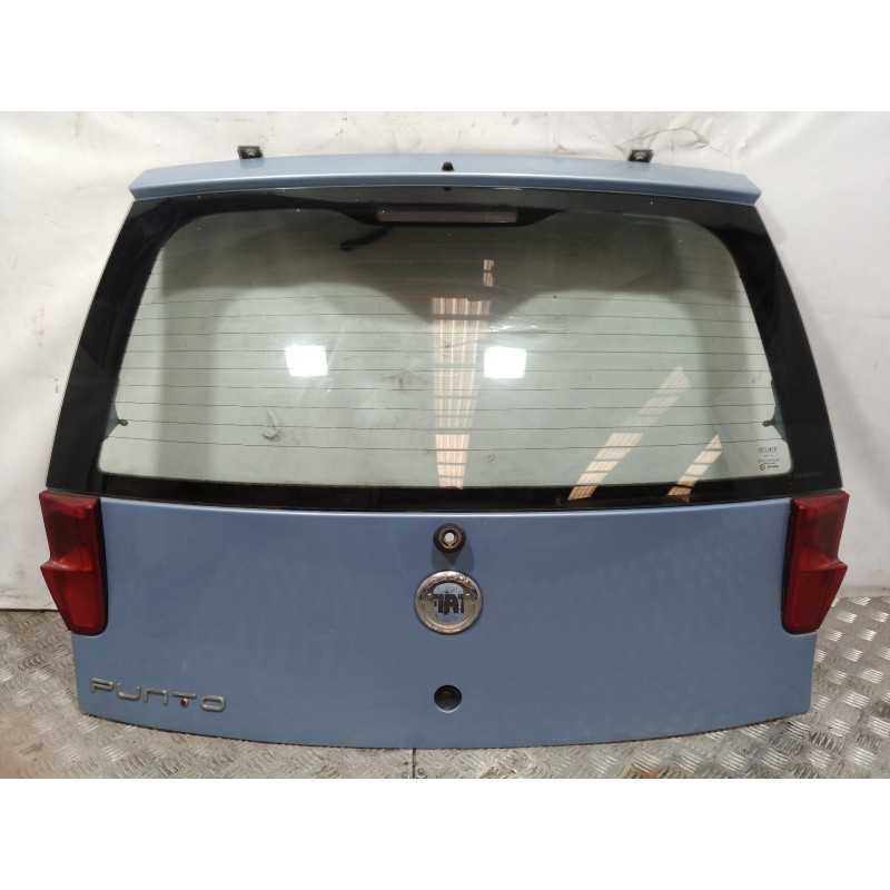 Recambio de porton trasero para fiat punto berlina (188) 1.2 8v referencia OEM IAM 0046773217 0046773217 0046773217