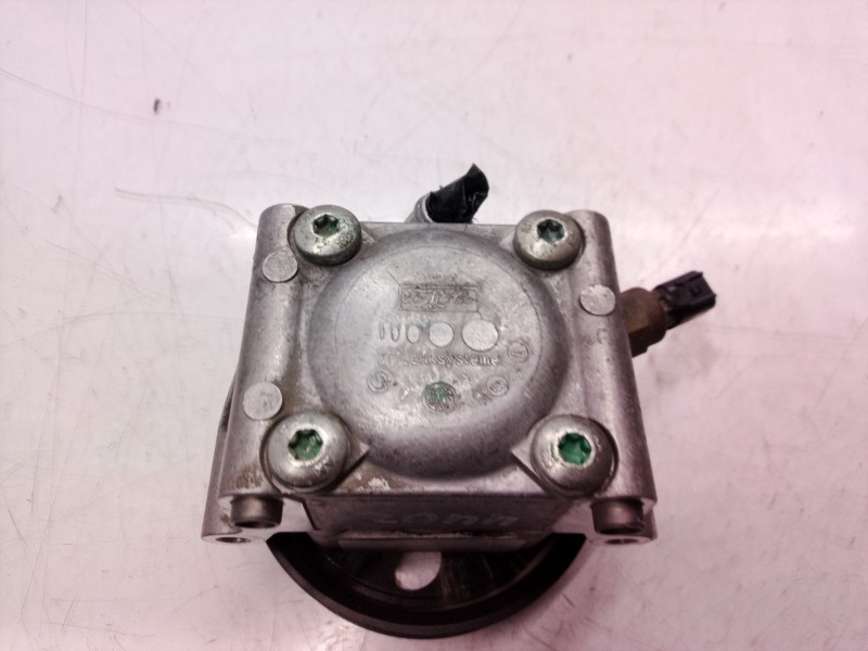 Recambio de bomba direccion para ford focus berlina (cap) ambiente (d) referencia OEM IAM 4M503A733AR 4M503A733 4M503A733