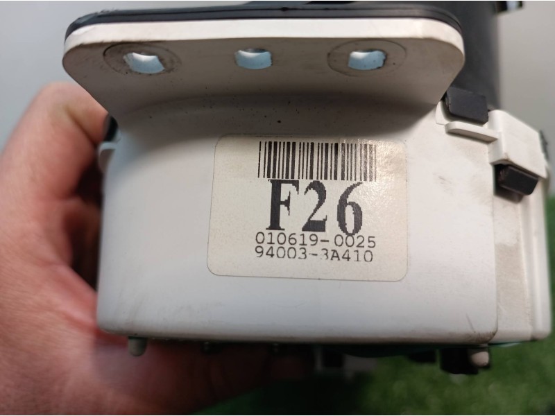 Recambio de cuadro instrumentos para hyundai trajet (fo) 2.0 gls referencia OEM IAM 940033A410 940033A410 940033A410