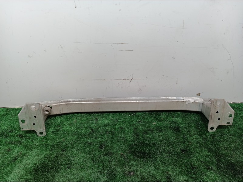 Recambio de refuerzo paragolpes delantero para renault clio iii 20 aniversario referencia OEM IAM 8200834849 8200834849 82008348