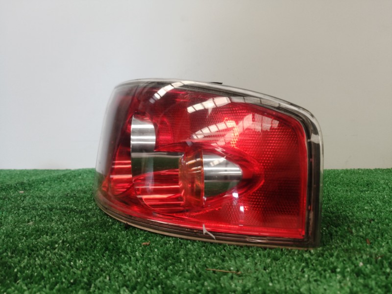 Recambio de piloto trasero derecho para seat ibiza (6l1) 1.4 16v referencia OEM IAM 6L6945096A 6L6945096A 6L6945096A