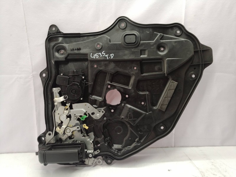 Recambio de maneta interior trasera derecha para mazda 5 berl. (cr) 2.0 crtd sportive (105kw) referencia OEM IAM   