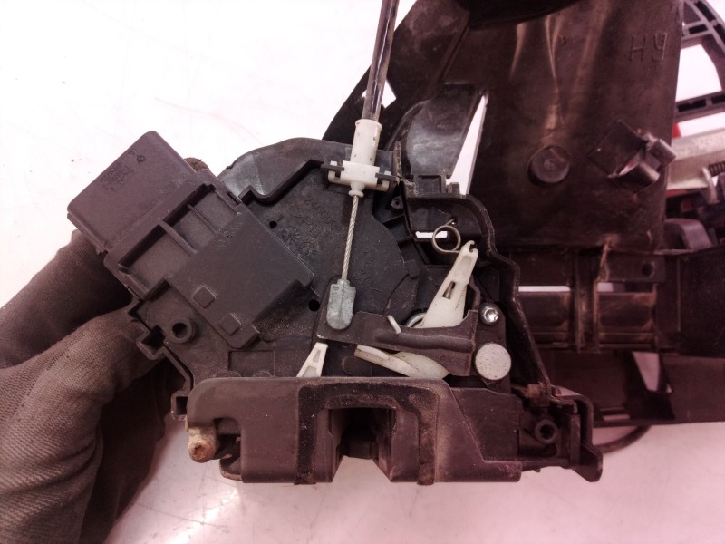 Recambio de cerradura puerta delantera derecha para ford focus berlina (cap) ambiente (d) referencia OEM IAM   