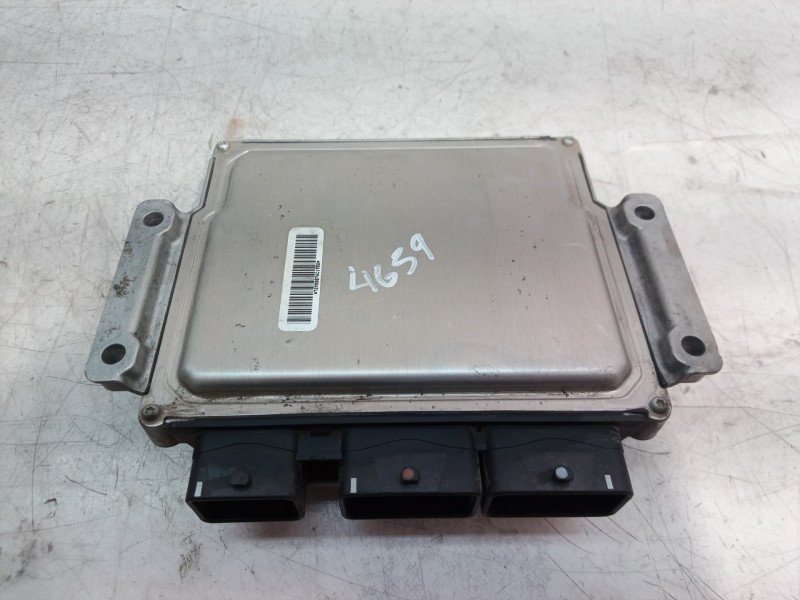 Recambio de centralita motor uce para peugeot 407 sport referencia OEM IAM 9663548180 9663548180 9663548180