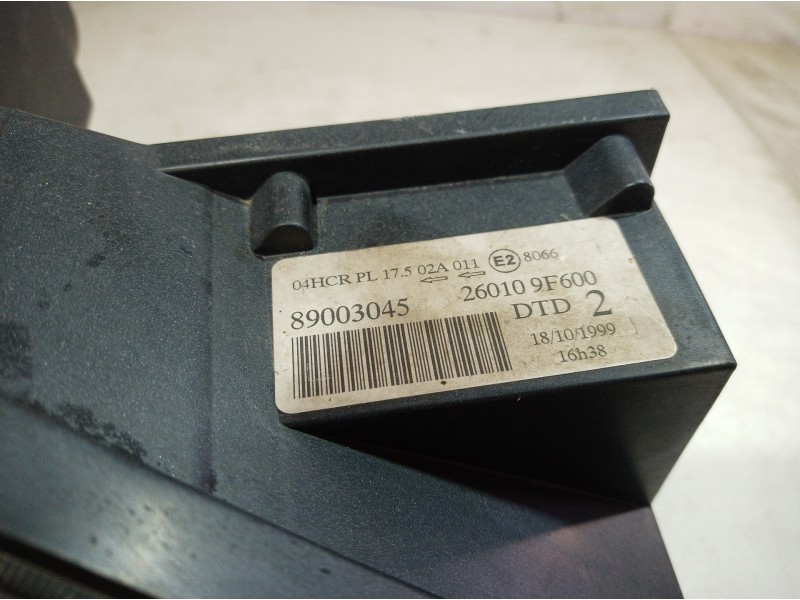 Recambio de faro derecho para nissan primera berlina (p11) referencia OEM IAM 89003045 89003045 89003045