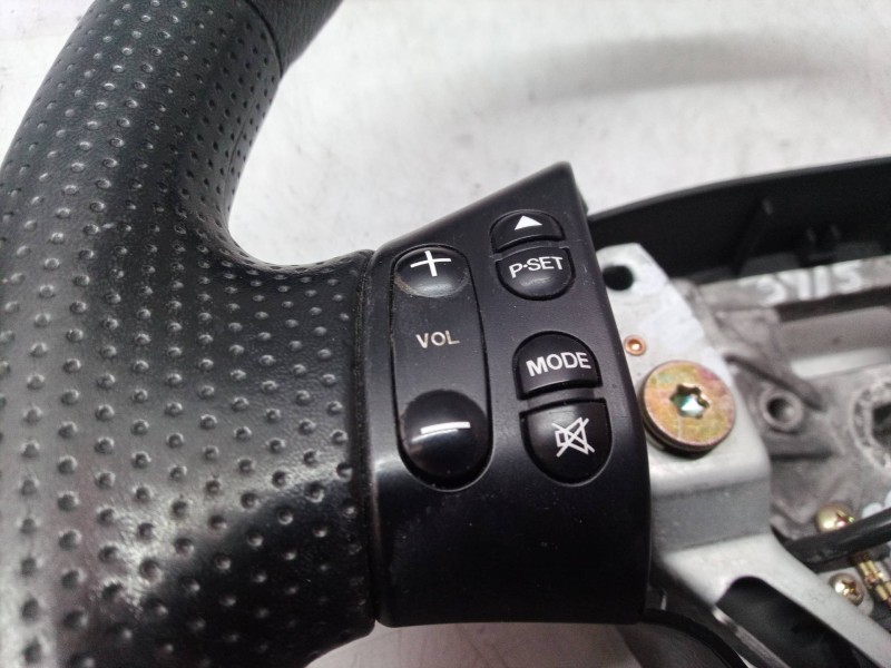 Recambio de volante para mazda 2 berlina (dy) 1.2 active (55kw) referencia OEM IAM   