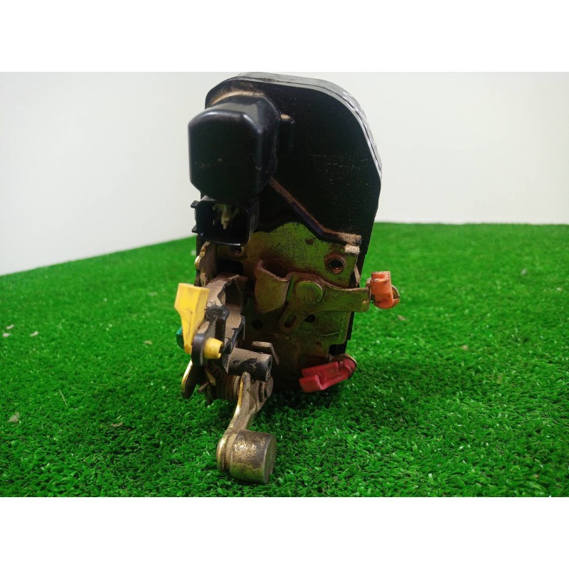 Recambio de cerradura puerta delantera izquierda para chrysler pt cruiser (pt) 2.2 crd catwalk classic referencia OEM IAM   