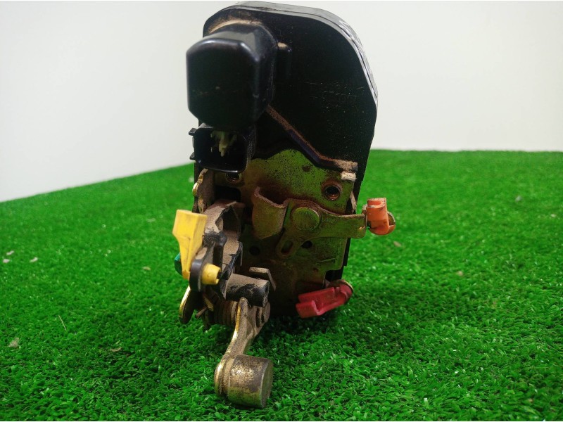 Recambio de cerradura puerta delantera izquierda para chrysler pt cruiser (pt) 2.2 crd catwalk classic referencia OEM IAM   