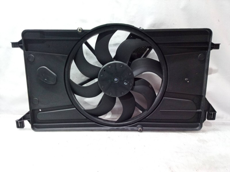 Recambio de electroventilador para ford focus berlina (cap) ambiente (d) referencia OEM IAM 3M518C607EC 3M518C607 3M518C607