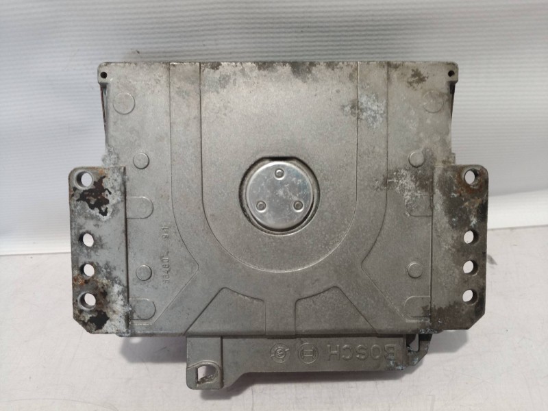 Recambio de centralita motor uce para citroën saxo 1.1 image referencia OEM IAM 0261204788 0261204788 9631528780