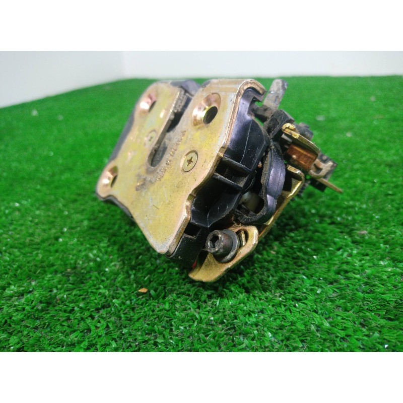 Recambio de cerradura puerta trasera izquierda para chrysler pt cruiser (pt) 2.2 crd catwalk classic referencia OEM IAM   