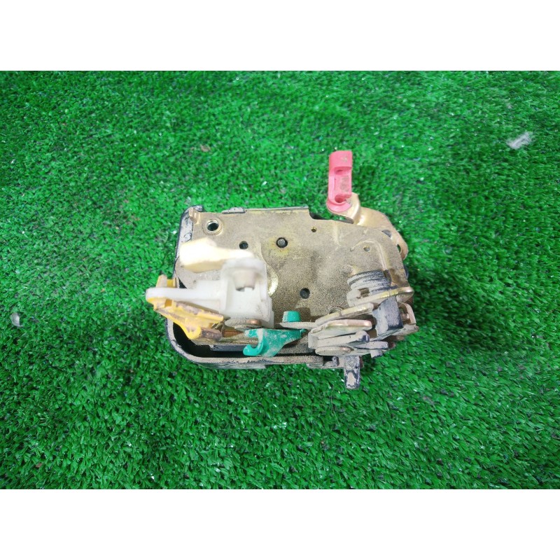 Recambio de cerradura puerta trasera izquierda para chrysler pt cruiser (pt) 2.2 crd catwalk classic referencia OEM IAM   