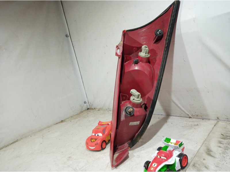 Recambio de piloto trasero izquierdo para ford focus berlina (cak) referencia OEM IAM 13405AE 13405AE 13405