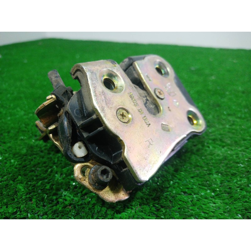 Recambio de cerradura puerta trasera derecha para chrysler pt cruiser (pt) 2.2 crd catwalk classic referencia OEM IAM   