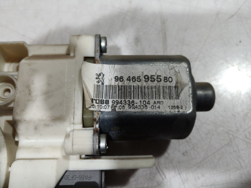 Recambio de motor elevalunas trasero derecho para peugeot 407 sport referencia OEM IAM 994336 994336 994336