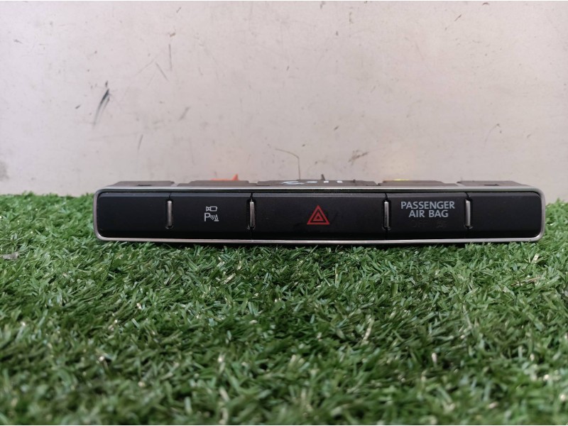 Recambio de warning para volkswagen touareg (7p6) v6 tdi bluemotion premium referencia OEM IAM   