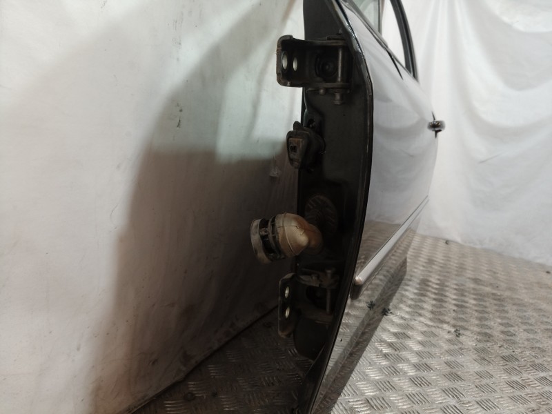 Recambio de puerta delantera izquierda para peugeot 407 sport referencia OEM IAM   