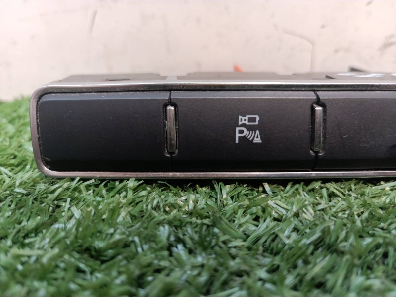 Recambio de warning para volkswagen touareg (7p6) v6 tdi bluemotion premium referencia OEM IAM   