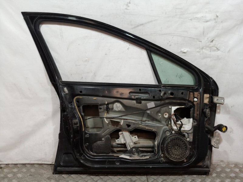 Recambio de puerta delantera izquierda para peugeot 407 sport referencia OEM IAM   