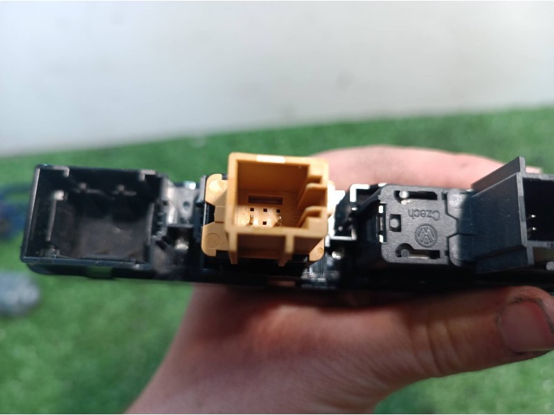 Recambio de warning para volkswagen touareg (7p6) v6 tdi bluemotion premium referencia OEM IAM   